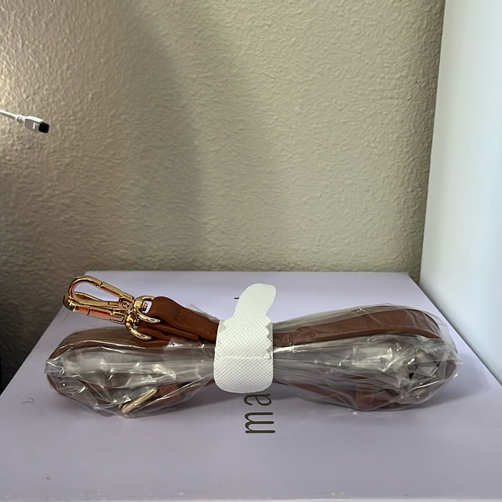 Cognac colored Crossbody strap with gold hardware